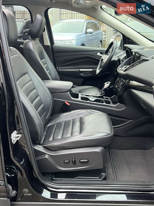 Позашляховик / Кросовер Ford Escape 2019 в Одесі фото 47 Позашляховик / Кросовер Ford Escape 2019 в Одесі