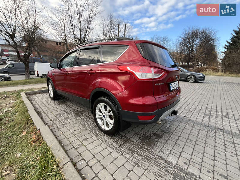 Внедорожник / Кроссовер Ford Escape 2016 в Львове