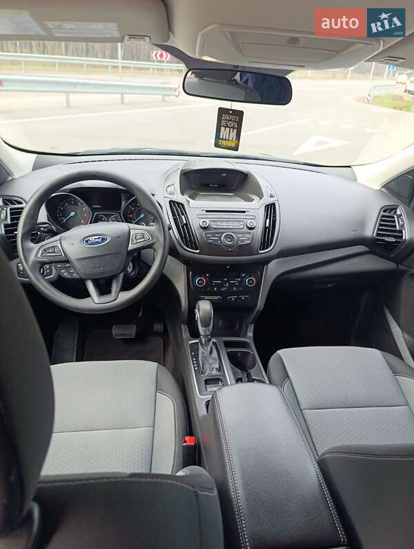Внедорожник / Кроссовер Ford Escape 2018 в Смыге фото 15 Внедорожник / Кроссовер Ford Escape 2018 в Смыге