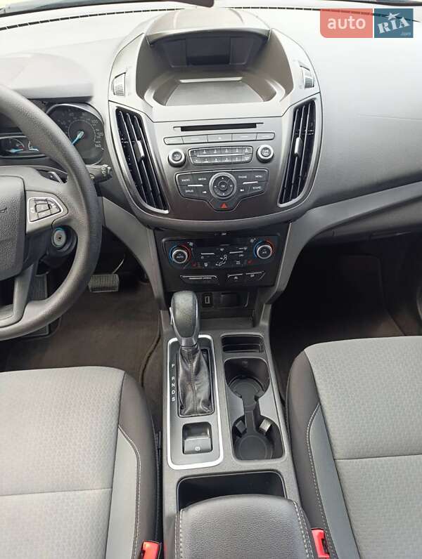 Внедорожник / Кроссовер Ford Escape 2018 в Смыге фото 25 Внедорожник / Кроссовер Ford Escape 2018 в Смыге