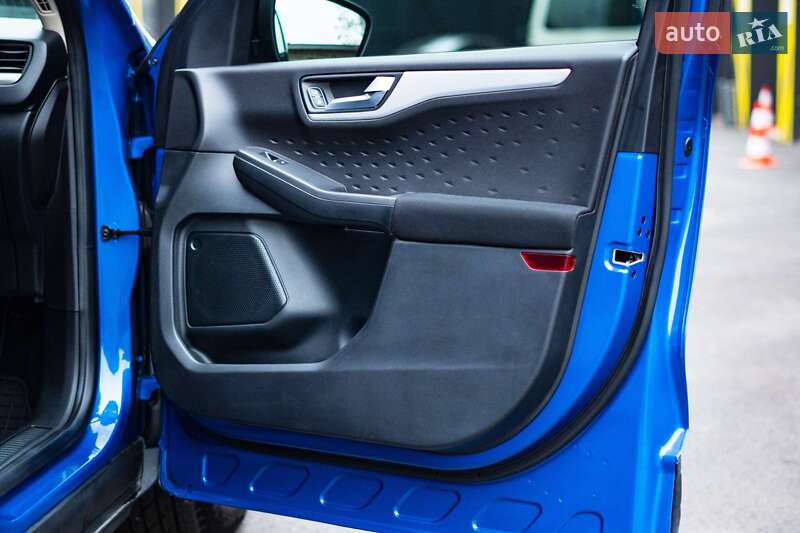 Позашляховик / Кросовер Ford Escape 2020 в Києві фото 25 Позашляховик / Кросовер Ford Escape 2020 в Києві