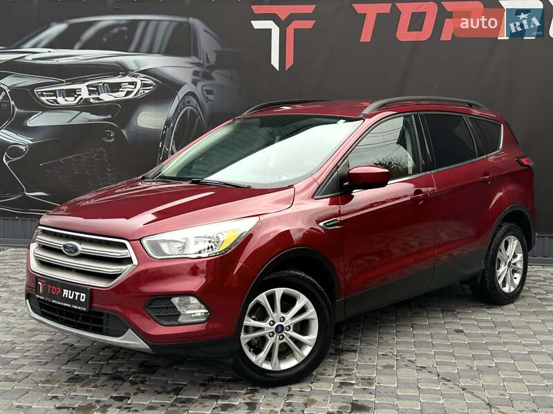 Позашляховик / Кросовер Ford Escape 2018 в Львові