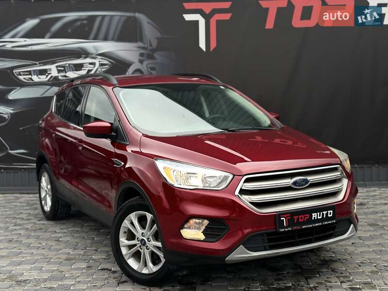 Позашляховик / Кросовер Ford Escape 2018 в Львові