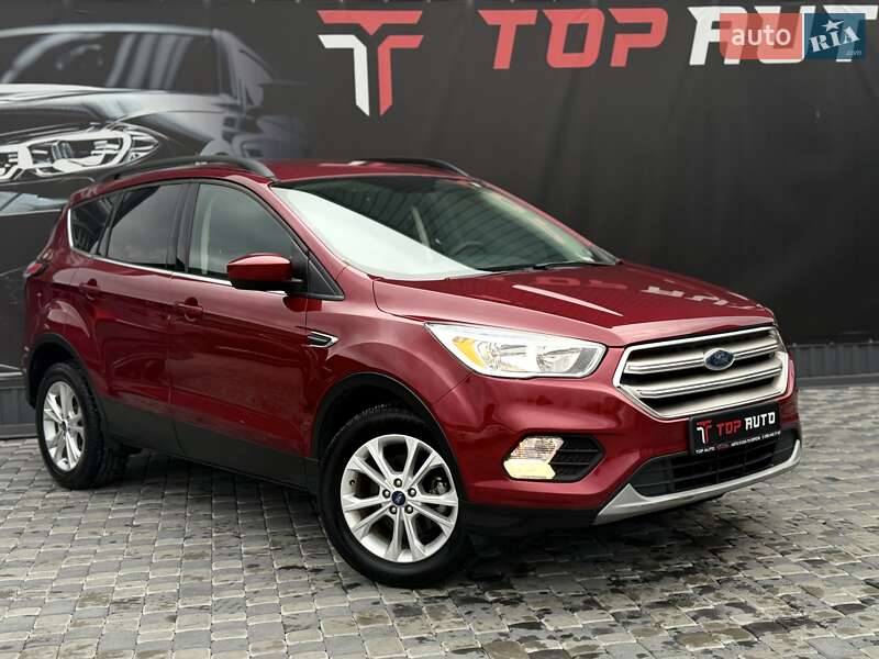 Позашляховик / Кросовер Ford Escape 2018 в Львові