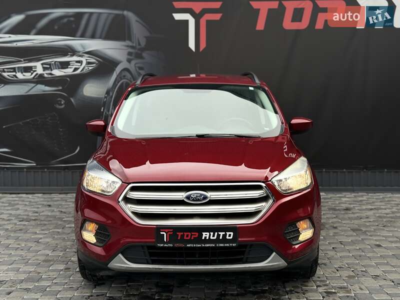 Позашляховик / Кросовер Ford Escape 2018 в Львові