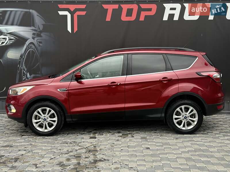 Позашляховик / Кросовер Ford Escape 2018 в Львові