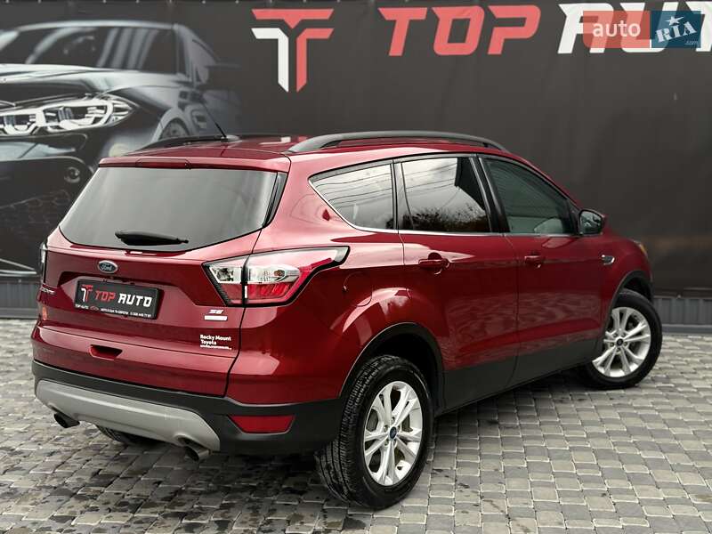 Позашляховик / Кросовер Ford Escape 2018 в Львові