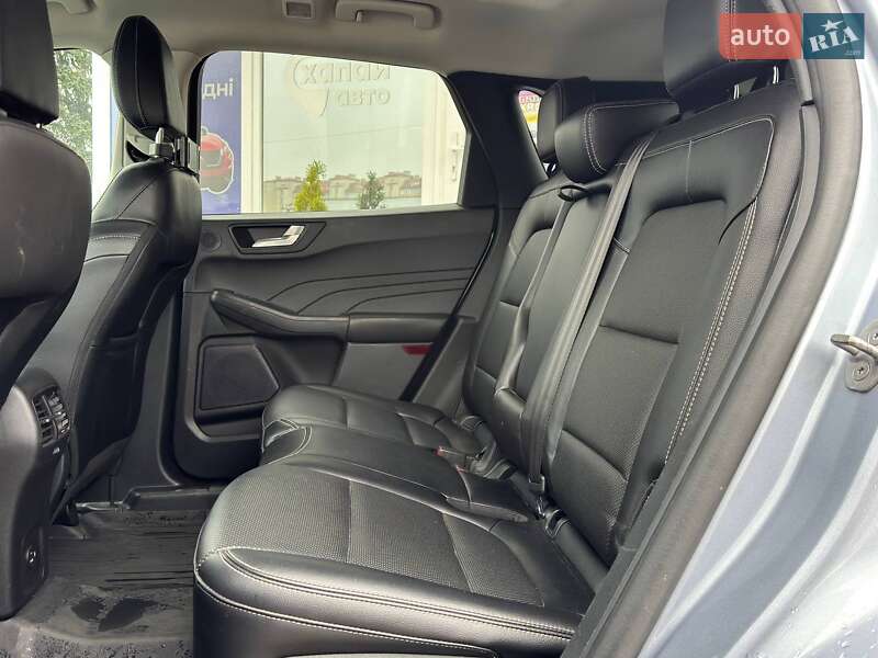 Позашляховик / Кросовер Ford Escape 2022 в Львові