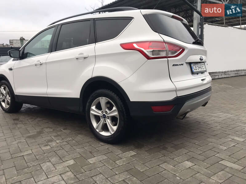 Позашляховик / Кросовер Ford Escape 2015 в Чернігові фото 4 Позашляховик / Кросовер Ford Escape 2015 в Чернігові