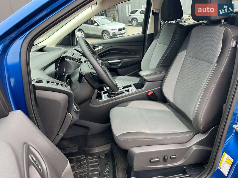 Позашляховик / Кросовер Ford Escape 2016 в Львові фото 18 Позашляховик / Кросовер Ford Escape 2016 в Львові