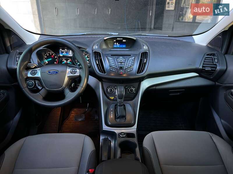 Позашляховик / Кросовер Ford Escape 2015 в Одесі фото 14 Позашляховик / Кросовер Ford Escape 2015 в Одесі