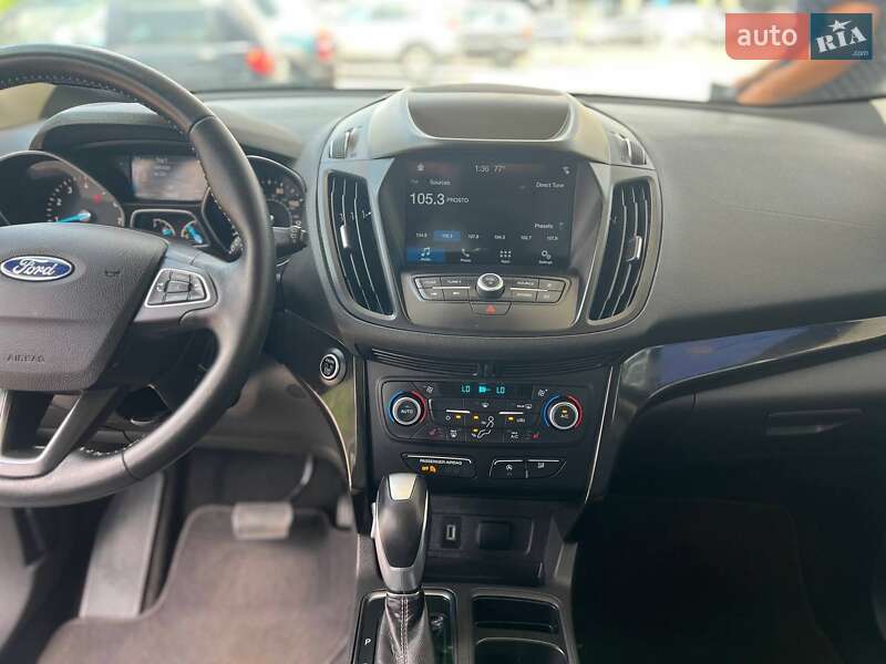 Внедорожник / Кроссовер Ford Escape 2019 в Одессе