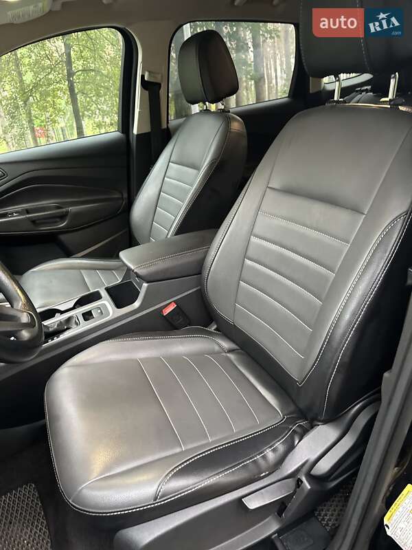 Позашляховик / Кросовер Ford Escape 2017 в Києві фото 27 Позашляховик / Кросовер Ford Escape 2017 в Києві