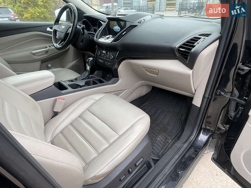 Позашляховик / Кросовер Ford Escape 2016 в Львові фото 10 Позашляховик / Кросовер Ford Escape 2016 в Львові