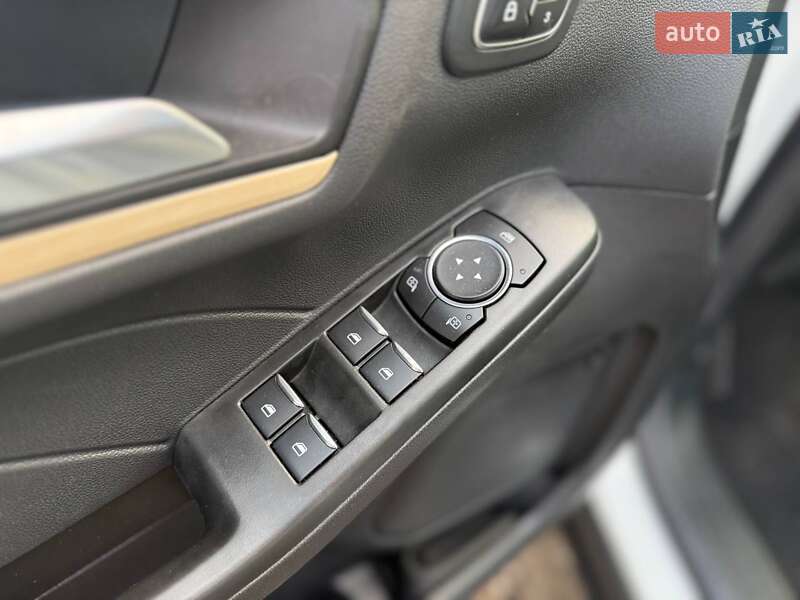 Позашляховик / Кросовер Ford Escape 2022 в Києві фото 15 Позашляховик / Кросовер Ford Escape 2022 в Києві