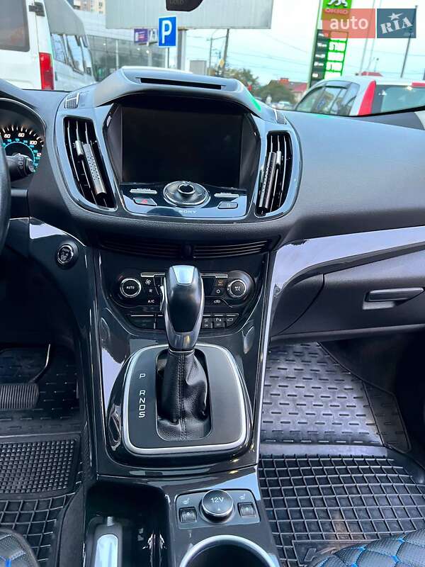 Внедорожник / Кроссовер Ford Escape 2013 в Львове