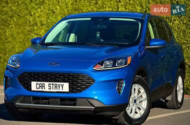 Внедорожник / Кроссовер Ford Escape 2019 в Стрые