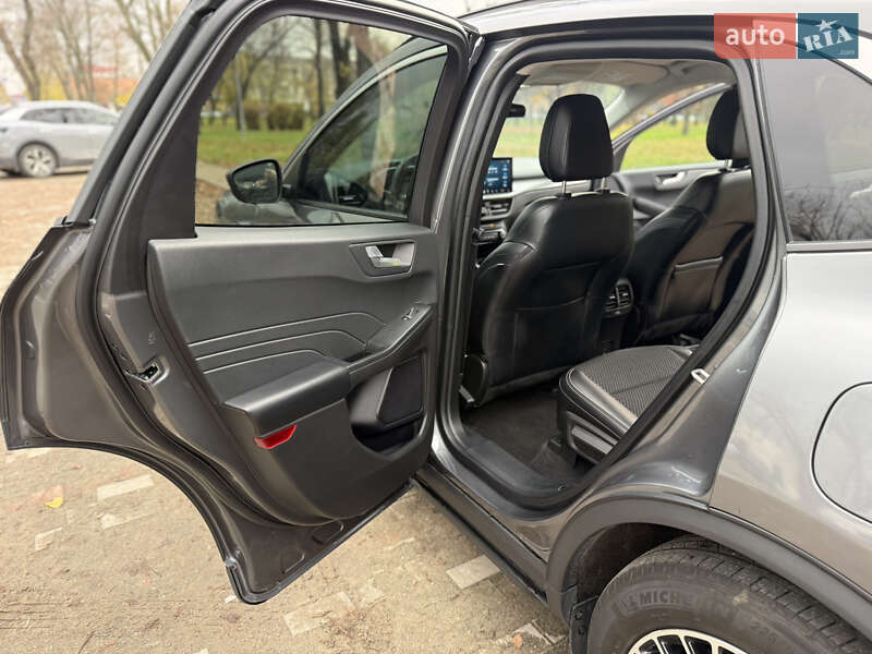 Позашляховик / Кросовер Ford Escape 2023 в Києві фото 28 Позашляховик / Кросовер Ford Escape 2023 в Києві
