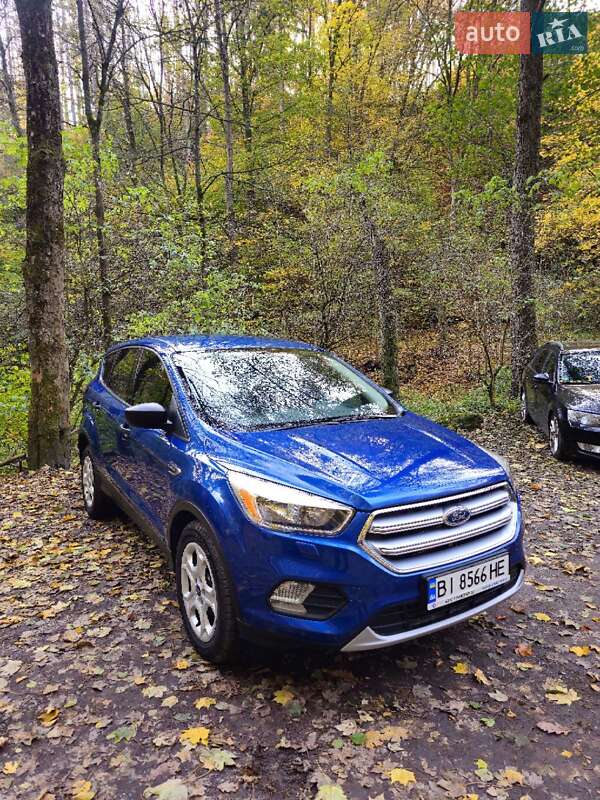 Позашляховик / Кросовер Ford Escape 2017 в Тернополі фото 6 Позашляховик / Кросовер Ford Escape 2017 в Тернополі