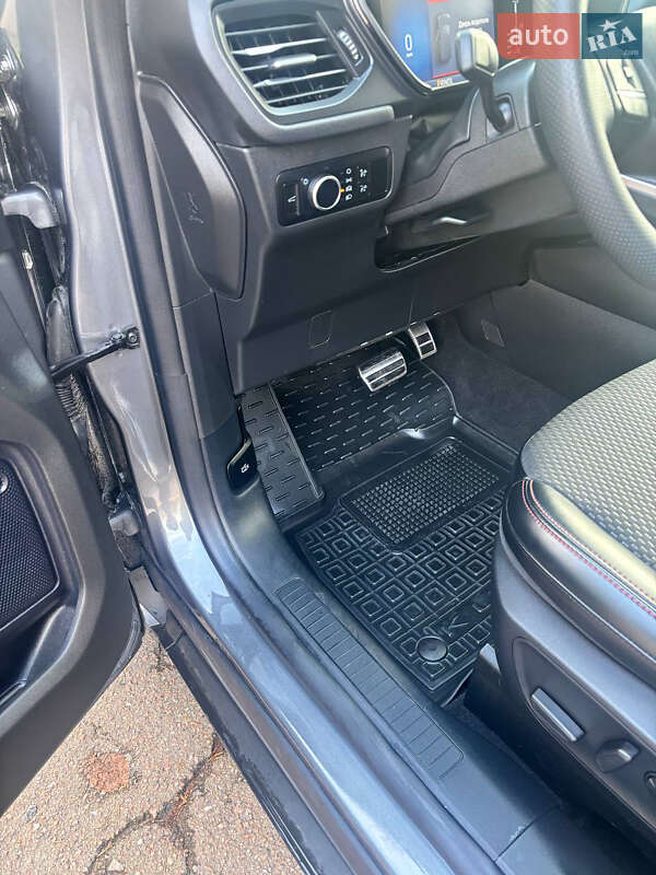 Внедорожник / Кроссовер Ford Escape 2024 в Корсуне-Шевченковском фото 15 Внедорожник / Кроссовер Ford Escape 2024 в Корсуне-Шевченковском