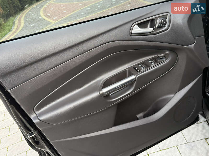 Внедорожник / Кроссовер Ford Escape 2018 в Дрогобыче фото 53 Внедорожник / Кроссовер Ford Escape 2018 в Дрогобыче