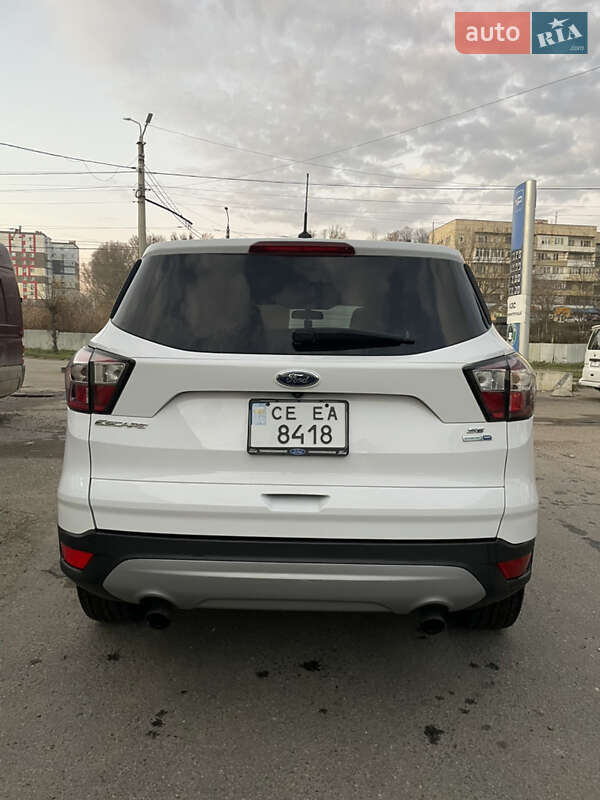 Позашляховик / Кросовер Ford Escape 2017 в Чернівцях фото 6 Позашляховик / Кросовер Ford Escape 2017 в Чернівцях