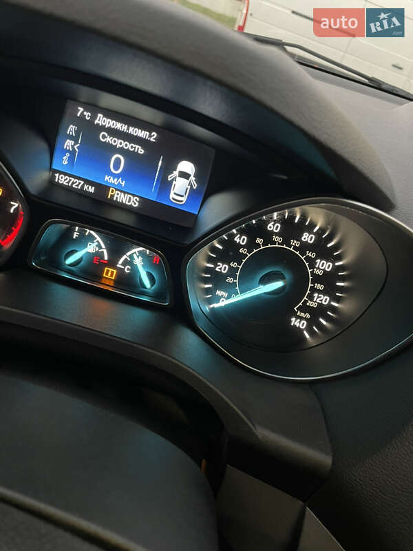 Позашляховик / Кросовер Ford Escape 2017 в Чернівцях фото 24 Позашляховик / Кросовер Ford Escape 2017 в Чернівцях