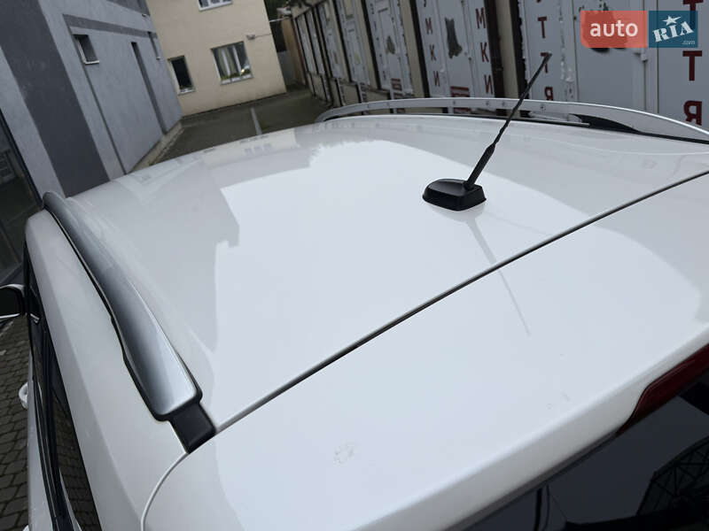 Позашляховик / Кросовер Ford Escape 2017 в Дрогобичі фото 36 Позашляховик / Кросовер Ford Escape 2017 в Дрогобичі