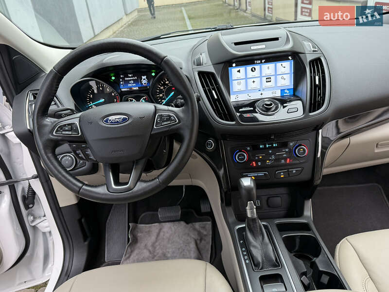 Позашляховик / Кросовер Ford Escape 2017 в Дрогобичі фото 72 Позашляховик / Кросовер Ford Escape 2017 в Дрогобичі