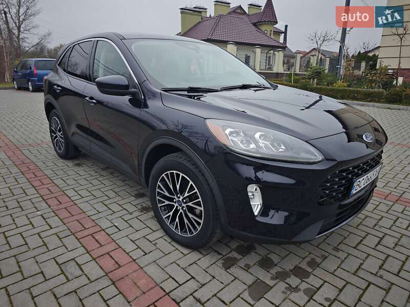 Внедорожник / Кроссовер Ford Escape 2021 в Золочеве