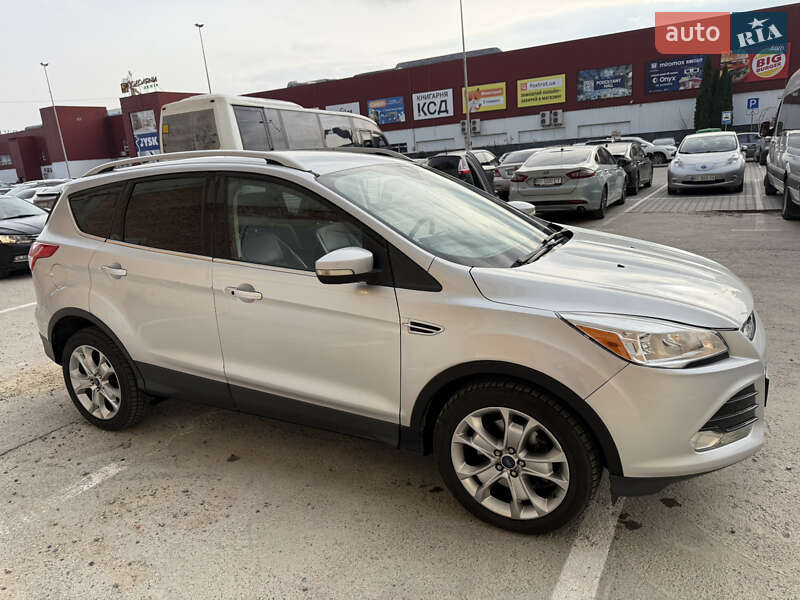 Внедорожник / Кроссовер Ford Escape 2013 в Тернополе