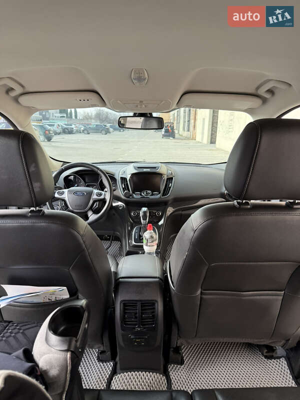 Внедорожник / Кроссовер Ford Escape 2013 в Тернополе