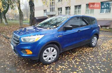 Внедорожник / Кроссовер Ford Escape 2016 в Ровно
