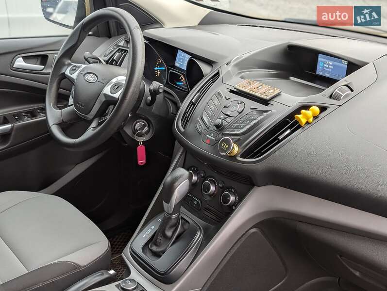 Позашляховик / Кросовер Ford Escape 2014 в Рівному фото 42 Позашляховик / Кросовер Ford Escape 2014 в Рівному