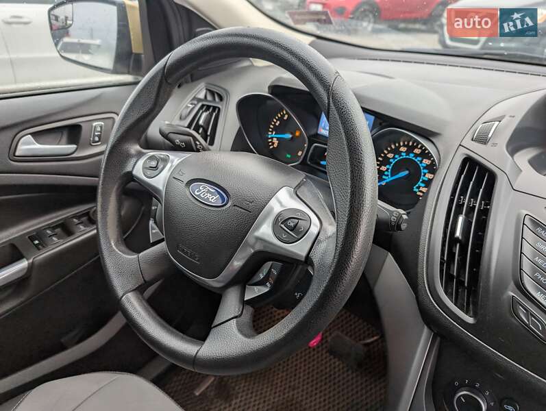 Позашляховик / Кросовер Ford Escape 2014 в Рівному фото 45 Позашляховик / Кросовер Ford Escape 2014 в Рівному