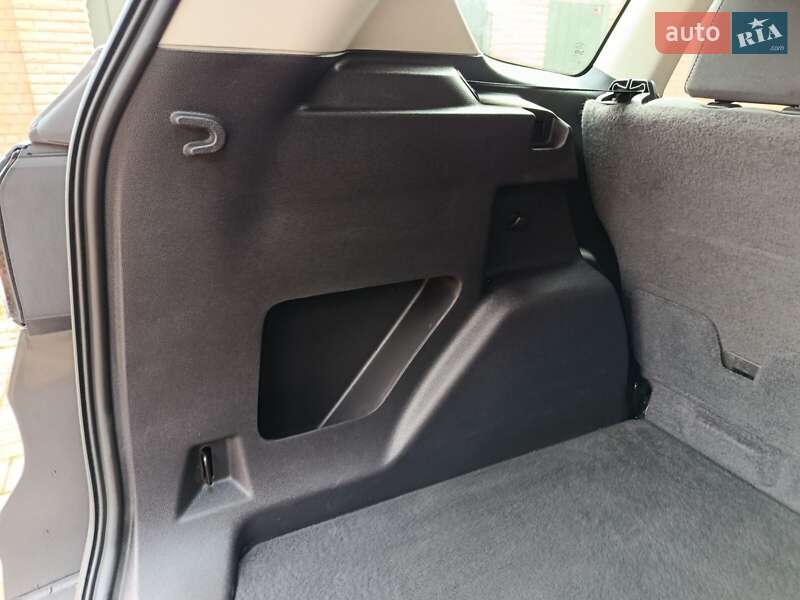 Позашляховик / Кросовер Ford Escape 2018 в Києві