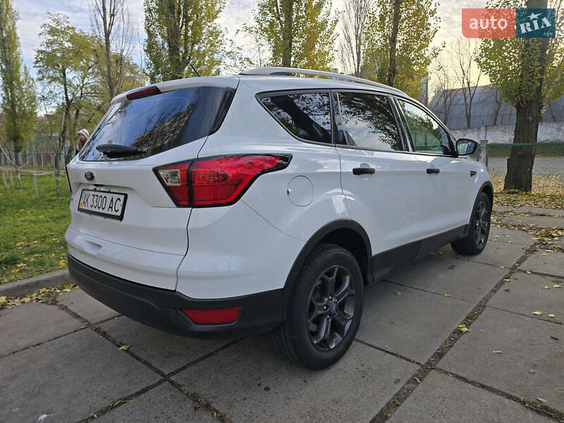 Позашляховик / Кросовер Ford Escape 2018 в Києві фото 11 Позашляховик / Кросовер Ford Escape 2018 в Києві