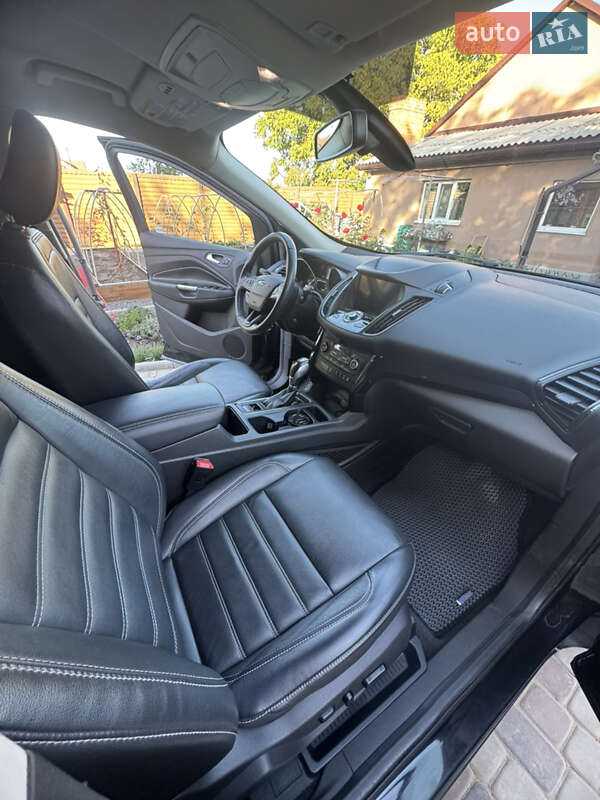 Позашляховик / Кросовер Ford Escape 2018 в Кропивницькому