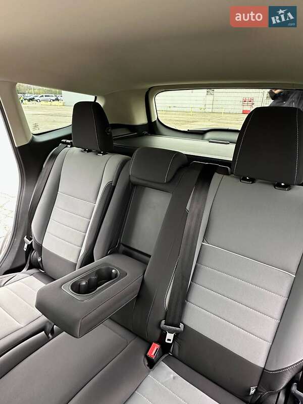 Позашляховик / Кросовер Ford Escape 2013 в Києві фото 31 Позашляховик / Кросовер Ford Escape 2013 в Києві