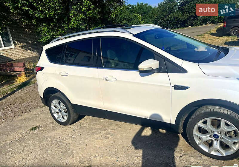 Позашляховик / Кросовер Ford Escape 2016 в Вінниці