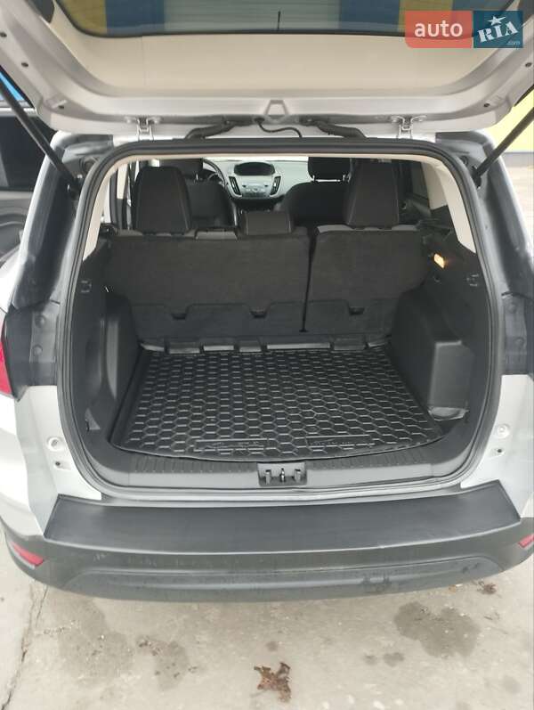 Внедорожник / Кроссовер Ford Escape 2019 в Запорожье фото 16 Внедорожник / Кроссовер Ford Escape 2019 в Запорожье