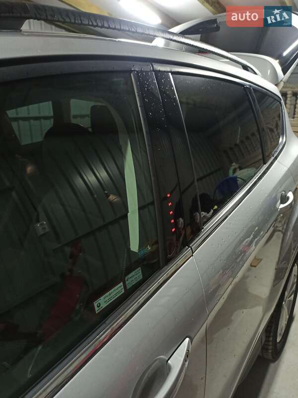 Внедорожник / Кроссовер Ford Escape 2017 в Виннице