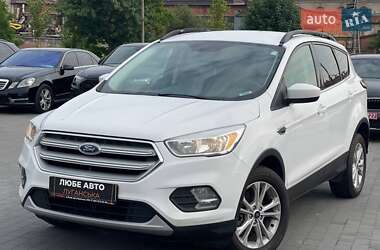 Позашляховик / Кросовер Ford Escape 2018 в Львові