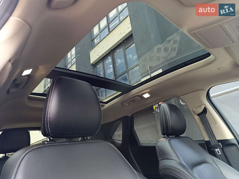 Внедорожник / Кроссовер Ford Escape 2020 в Ивано-Франковске