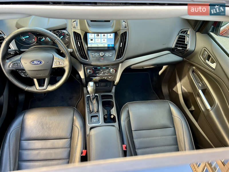 Внедорожник / Кроссовер Ford Escape 2018 в Киеве