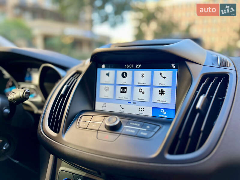 Внедорожник / Кроссовер Ford Escape 2018 в Киеве