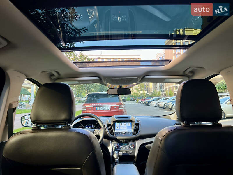 Внедорожник / Кроссовер Ford Escape 2018 в Киеве