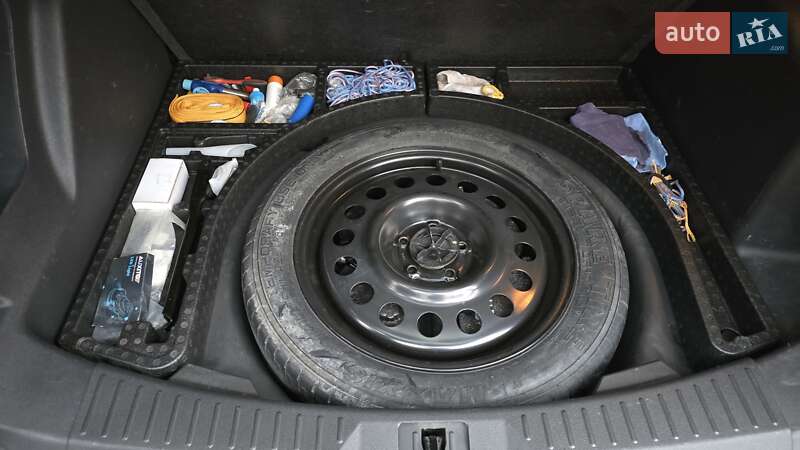 Внедорожник / Кроссовер Ford Escape 2015 в Львове