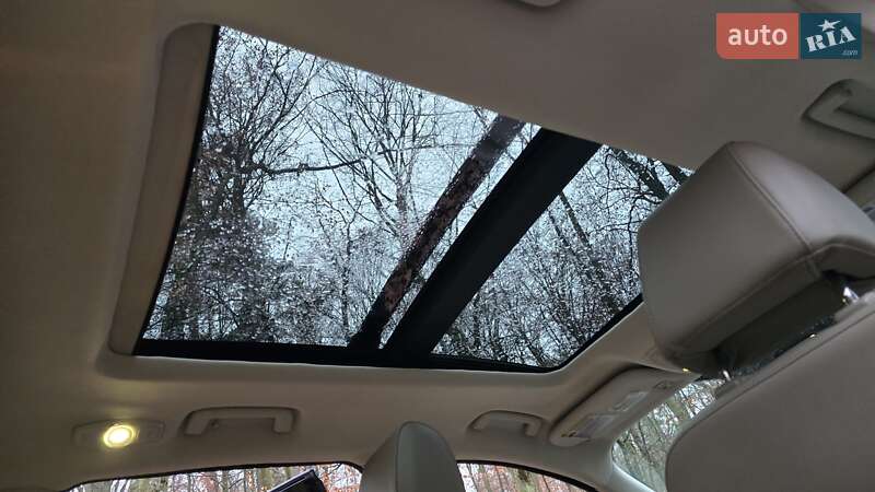 Внедорожник / Кроссовер Ford Escape 2015 в Львове