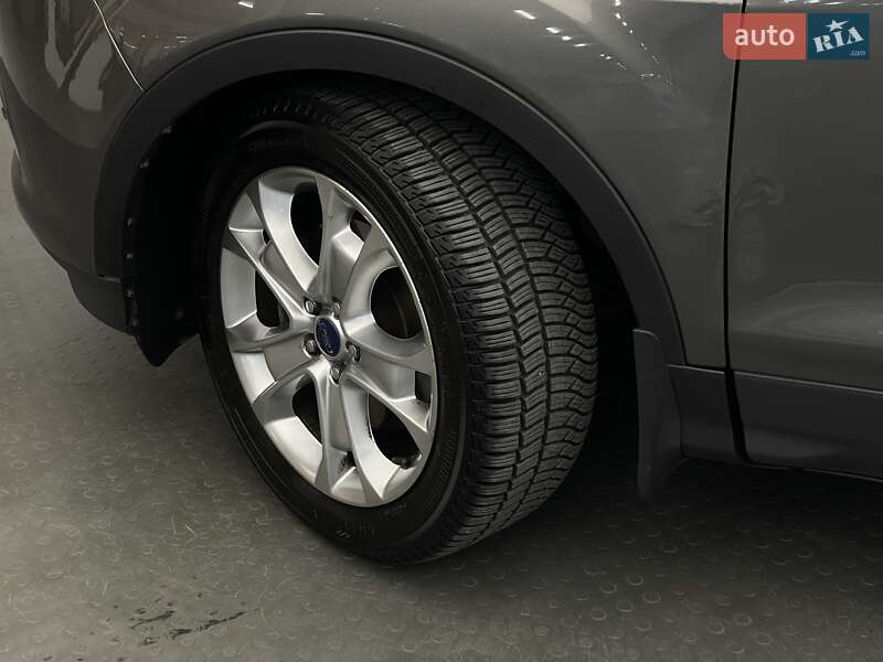 Позашляховик / Кросовер Ford Escape 2013 в Києві фото 25 Позашляховик / Кросовер Ford Escape 2013 в Києві